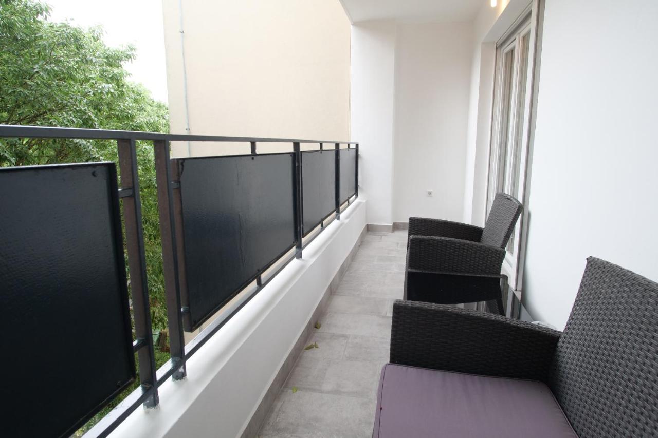 Arena Apartment With 3 Bedrooms In The City Center Pula Exterior foto